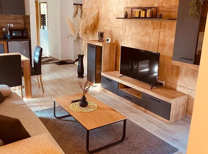 Masha Апартаменты *